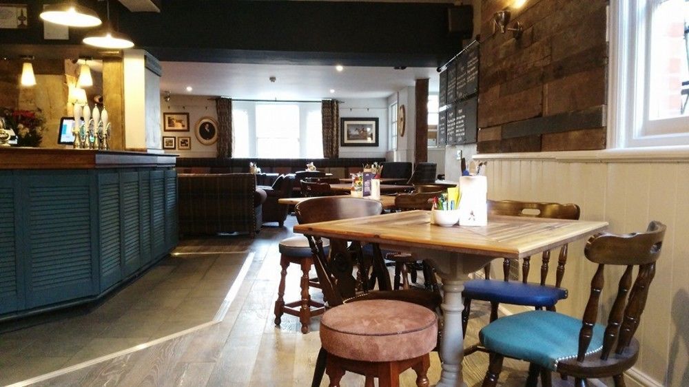 Bed and Breakfast Phelips Arms Montacute Экстерьер фото